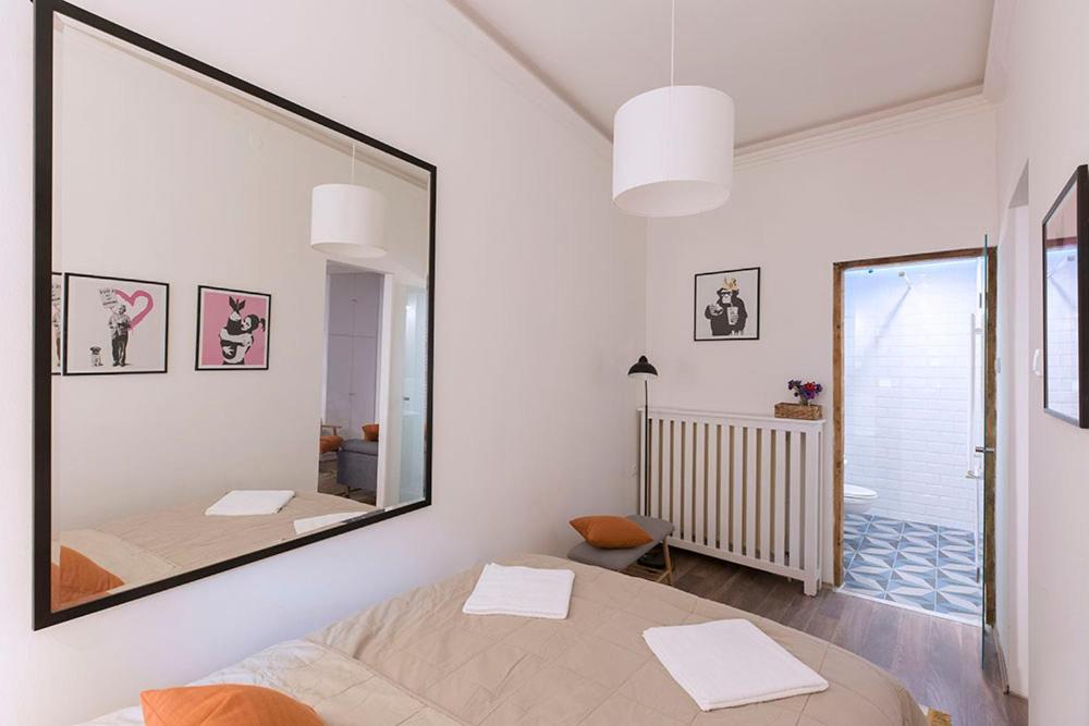 High Note Apartment Belgrade Extérieur photo