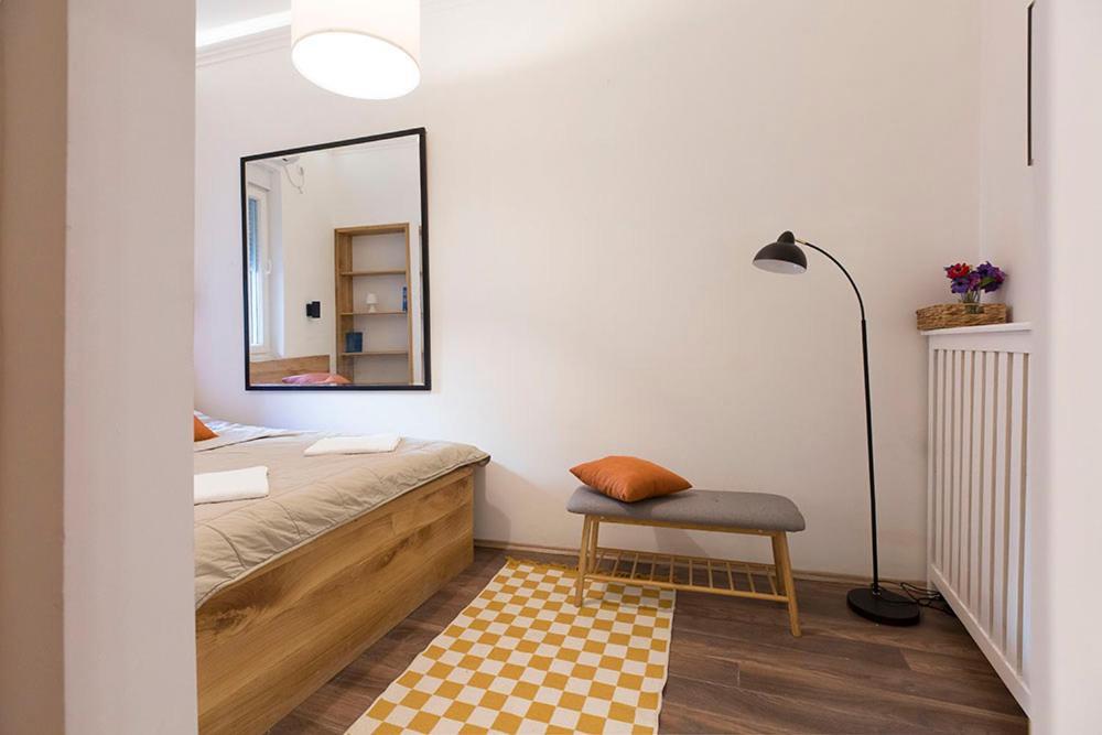 High Note Apartment Belgrade Extérieur photo