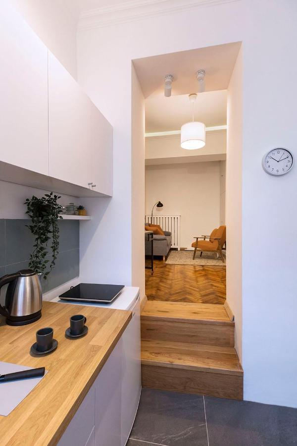 High Note Apartment Belgrade Extérieur photo